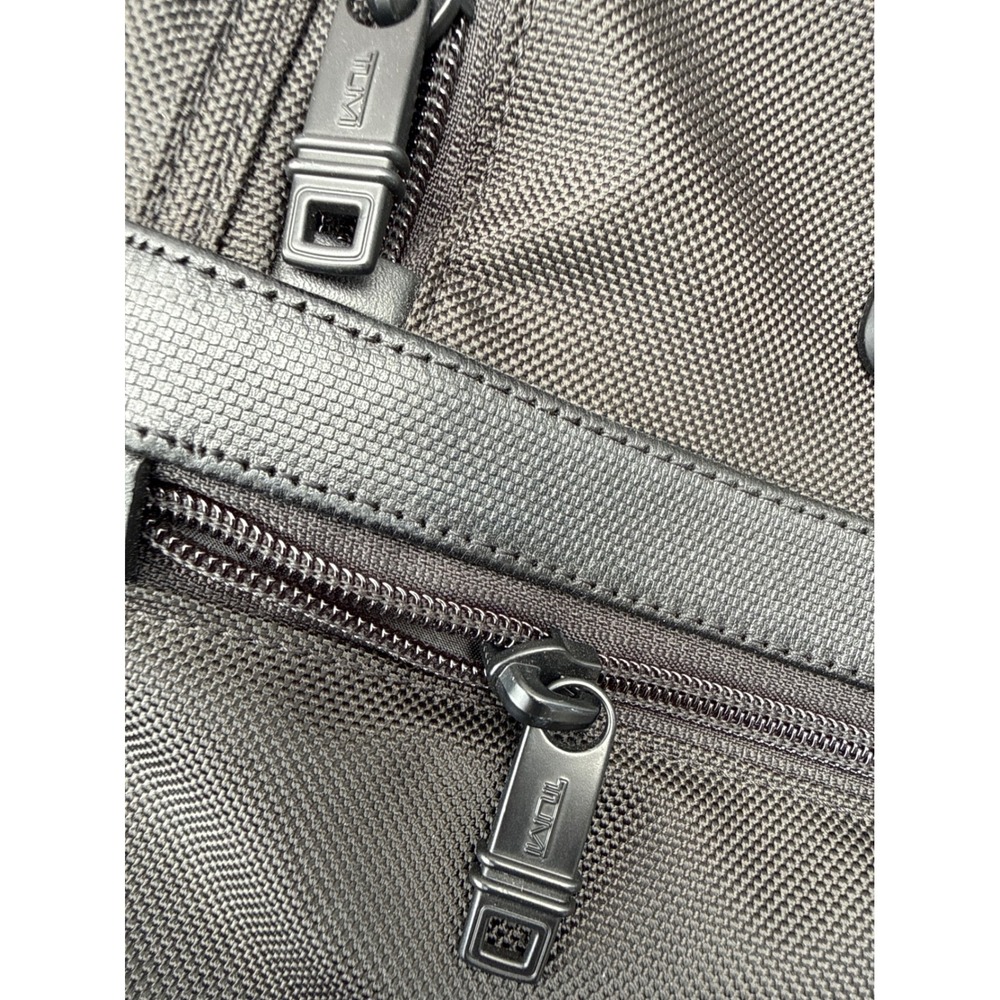 Tumi Alpha II Briefcase Travel Expandable Ballistic Nylon Laptop Bag Business - Picture 6 of 13